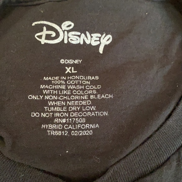 Disney rainbow tie-dye Mickey . size XL - Picture 4 of 4